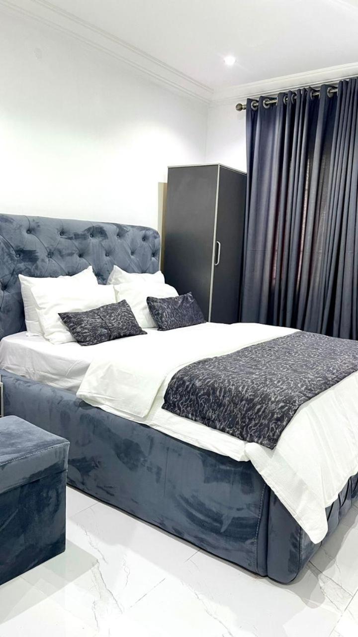 Blueocean Apartment Benin City Eksteriør bilde
