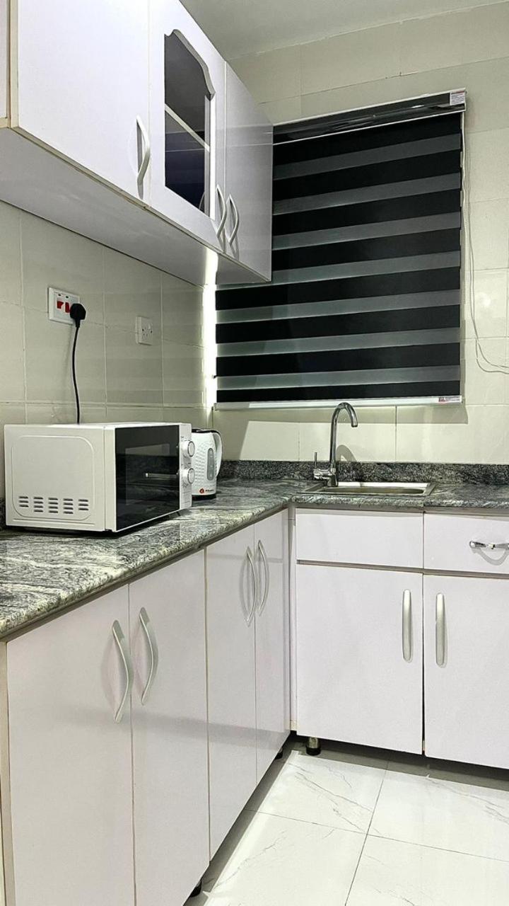 Blueocean Apartment Benin City Eksteriør bilde